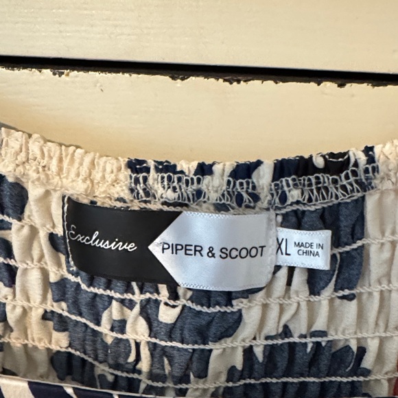Piper & Scoot “like new” dress XL - Picture 2 of 7